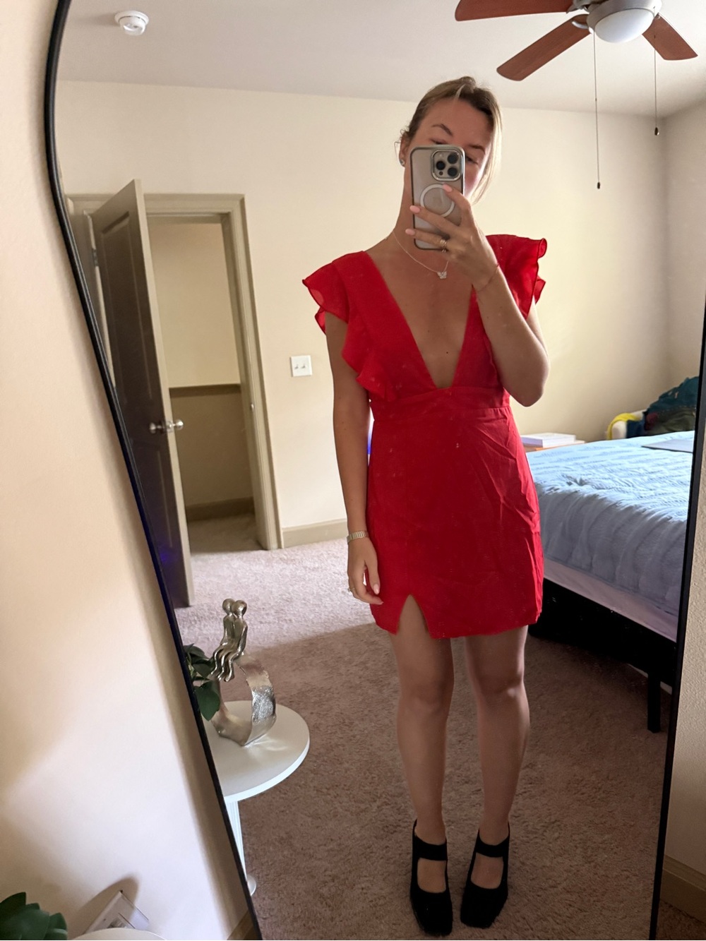 superdown Red Deep-V Ruffle Mini Dress - Picture 4 of 5